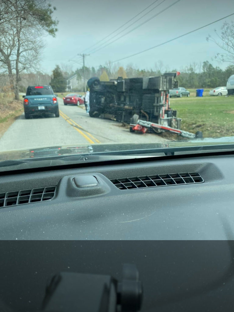 U-Haul Truck Overturned on Manning Road