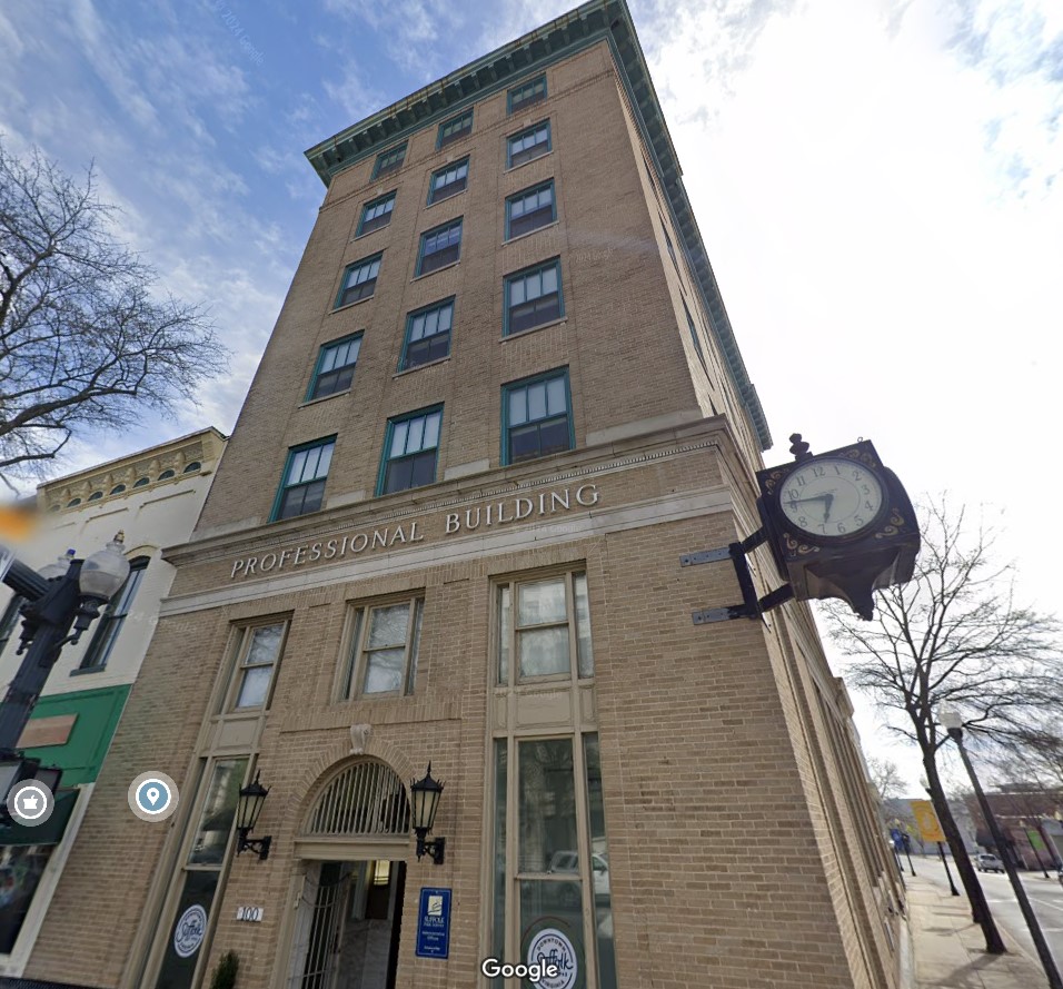 100 N Main St